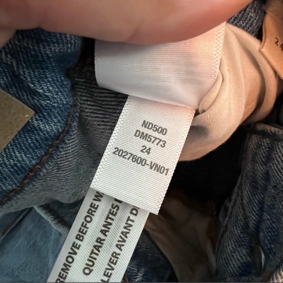 NWT Madewell The Perfect Vintage Jean in Coney Wash: Destroyed Edition Size: 24 - Picture 8 of 13